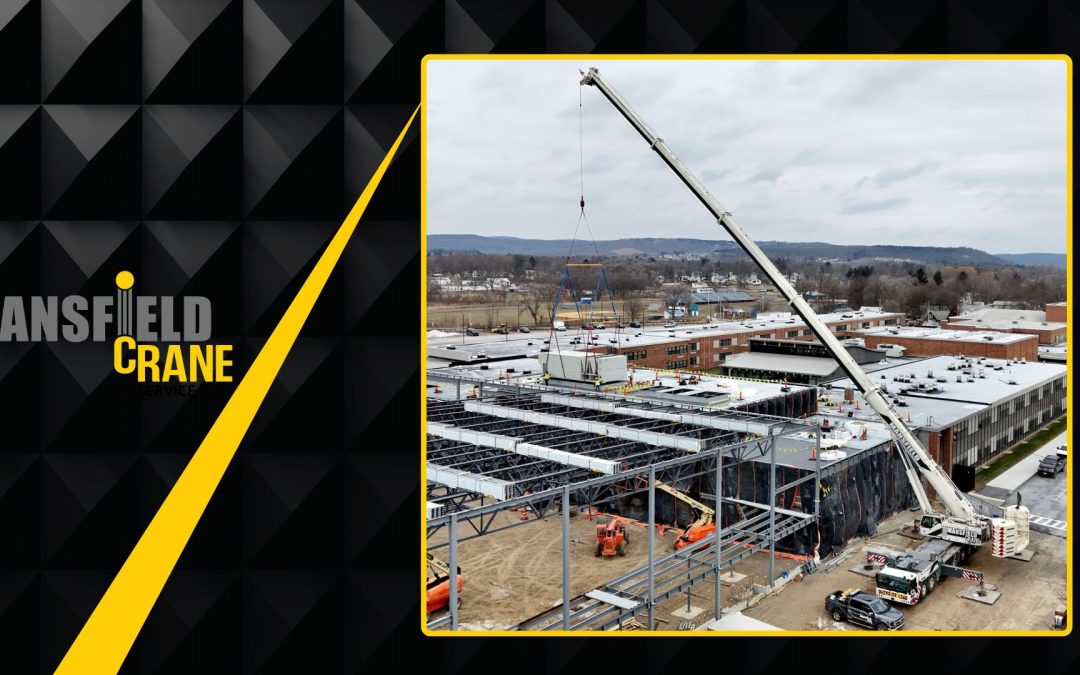 500-ton Crane In Action